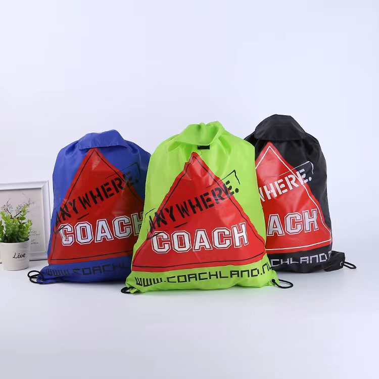Bolso con cordón con impresión de logotipo personalizado