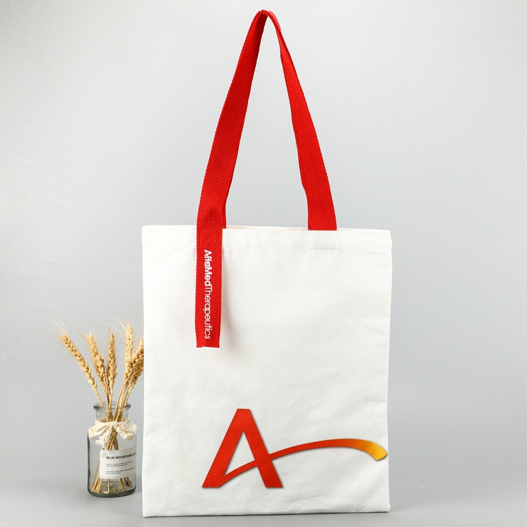 La bolsa de asas de la lona del nuevo diseño